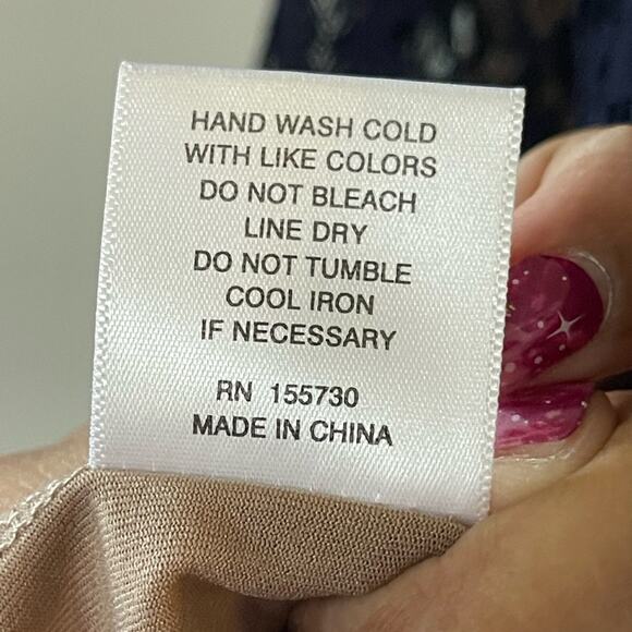 Rose & Olive Navy Lace Blouse, Nude Lining - EUC - XL - Picture 4 of 5